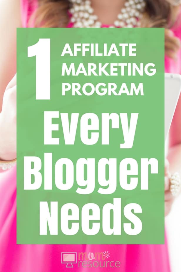 Affiliate marketing program review: Ultimate Bundles. Hunting for GOOD affiliate marketing programs, so you can work at home? Looking for products to grow your passive income? Want to maximize income from your website? There are lots of affiliate marketing programs, but here’s how to make your website work for you with just 1 affiliate marketing program.